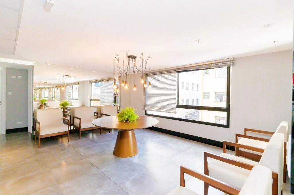 1 quarto e espaço de home office: apartamento de 17 m² — photo 24