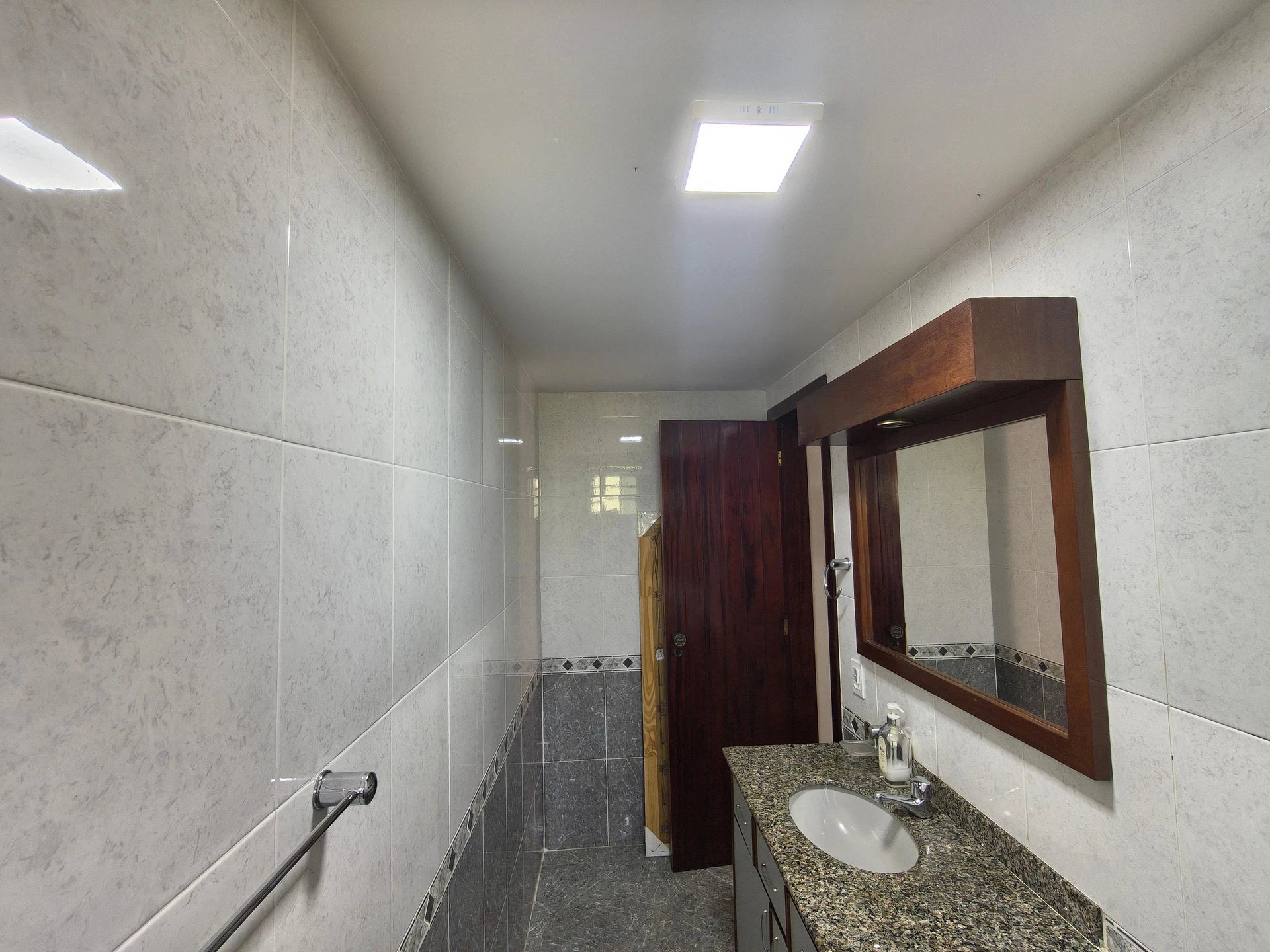 Мебльований будинок з 3 спальнями та газовою плитою — photo 43