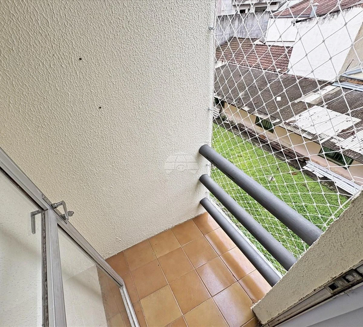 3-bedroom apartment with a home office in Curitiba — photo 11
