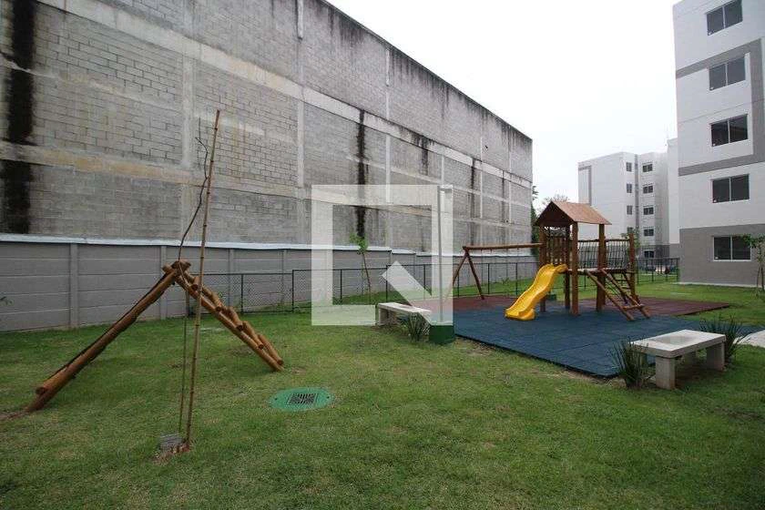 Apartamento de 2 quartos com 1 banheiro e cozinha separada — photo 13