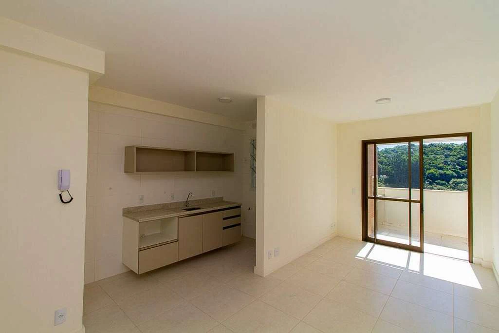 112 m² apartment with 2 bedrooms and a balcony grill — photo 2