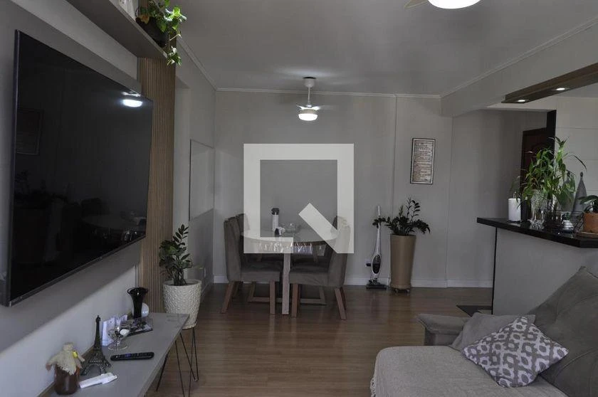 79 m² apartment with a home office and a washing machine — photo 33