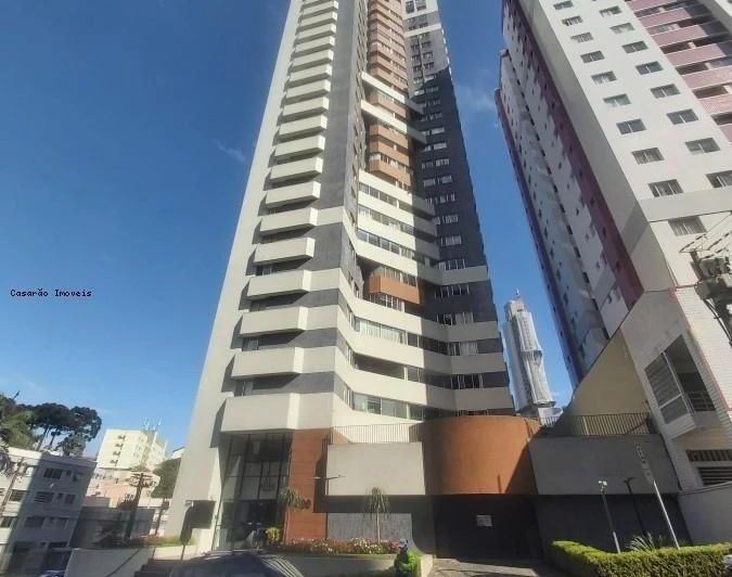 Apartamento com 132 m², 3 dormitórios e 1 vaga de garagem — photo 2