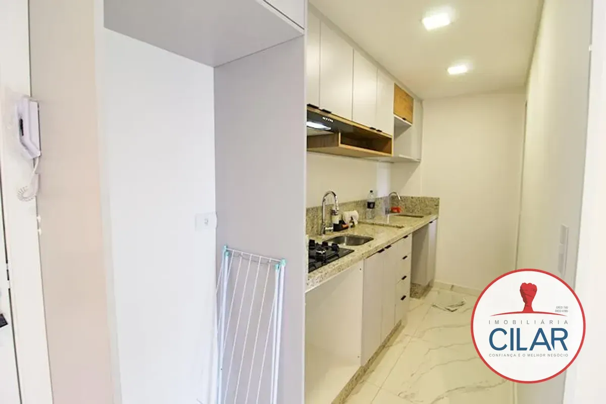 1 quarto e varanda envidraçada: apartamento de 33 m² — photo 3