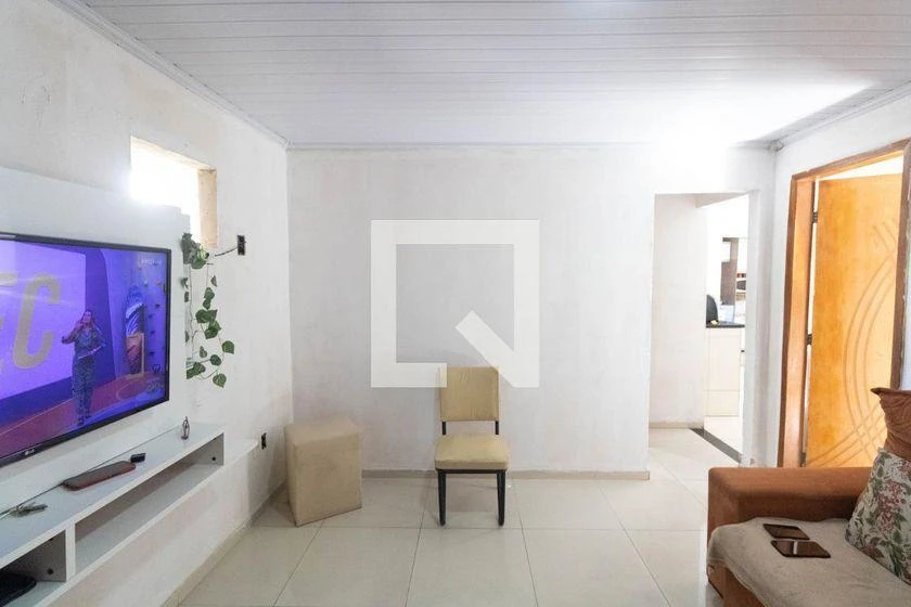 Washing machine in a 2-bedroom house, 70 m²