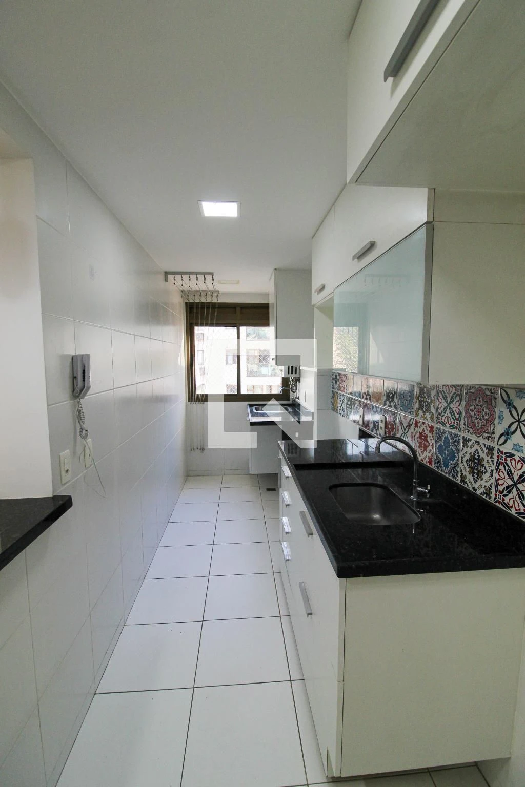 3-bedroom apartment with 3 bathrooms — photo 6