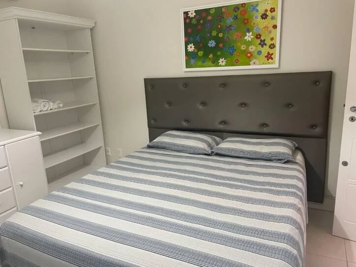 Ванна та 4 спальні: будинок 258 м² — photo 38