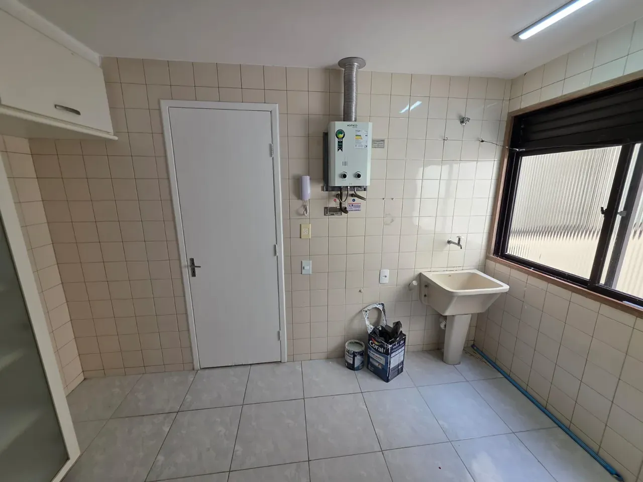 Washing machine in a 2-bedroom apartment, 80 m² — photo 24