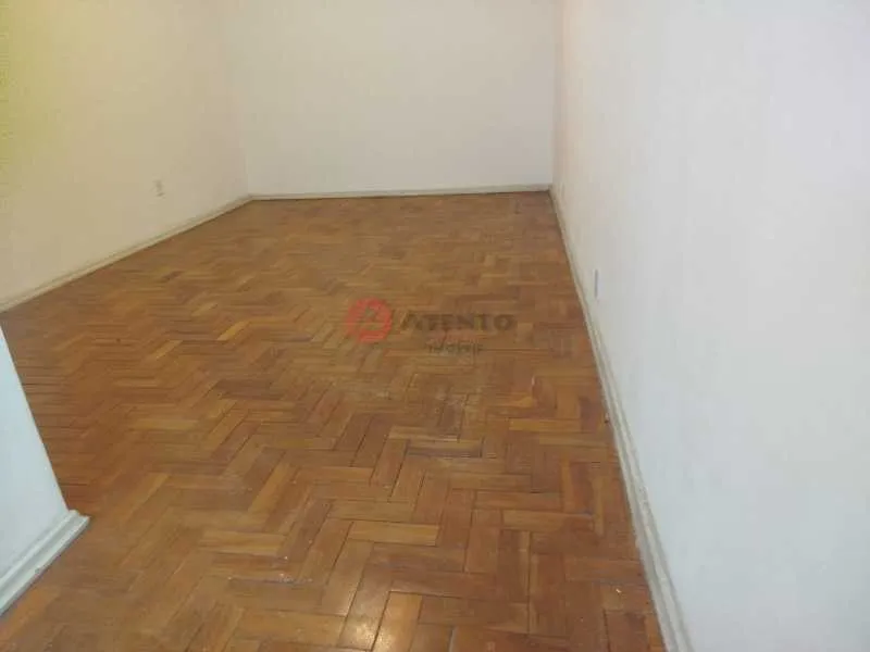 Apartamento com piso de madeira ou laminado, Vila da Penha — photo 7