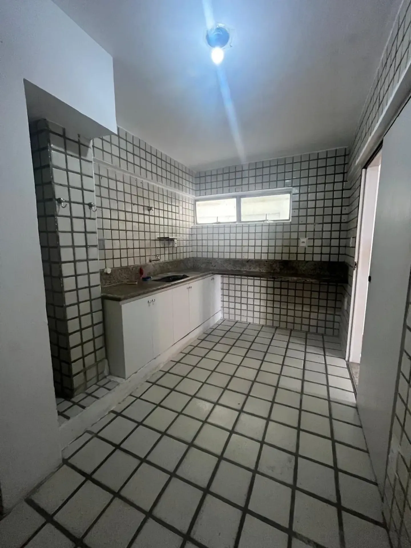 125 m² apartment with 3 bedrooms and 3 bathrooms — photo 11