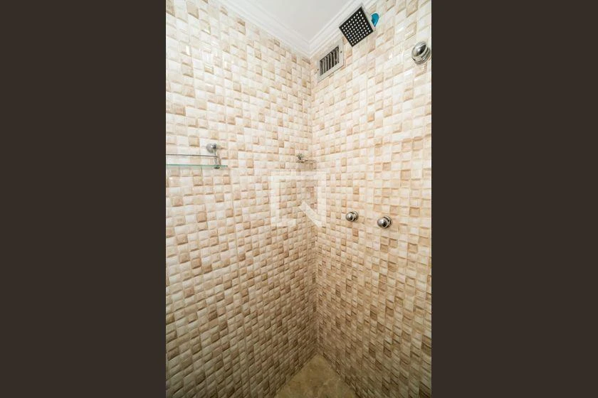 3-bedroom apartment with a washing machine — photo 28