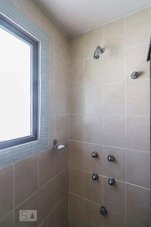 Casa em condomínio com 8 quartos e jardim privativo — photo 24