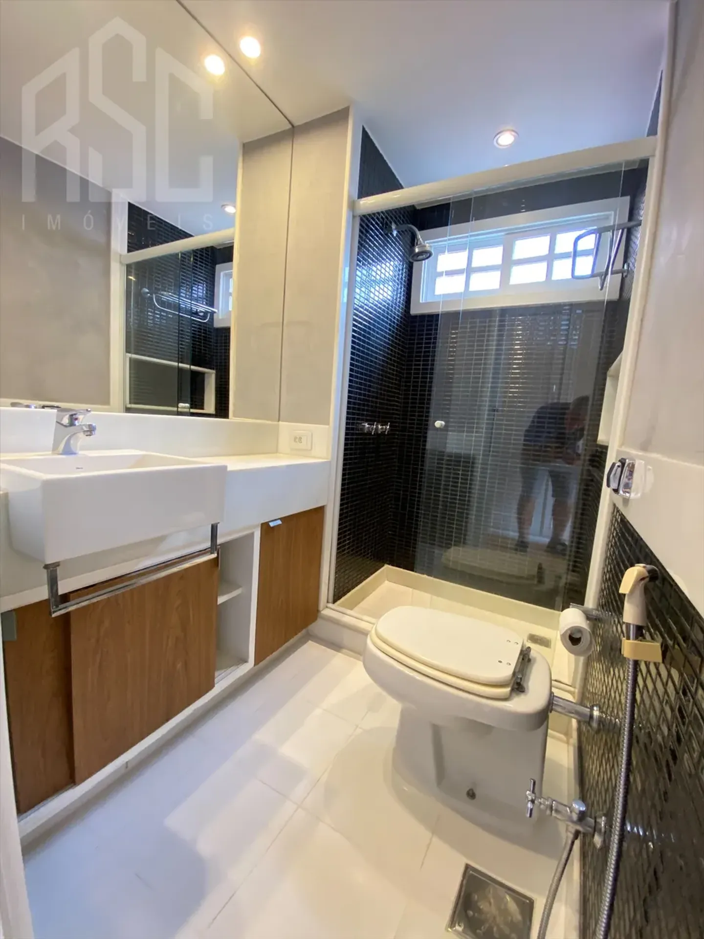145 m² duplex penthouse with 2 bedrooms and 3 baths — photo 18