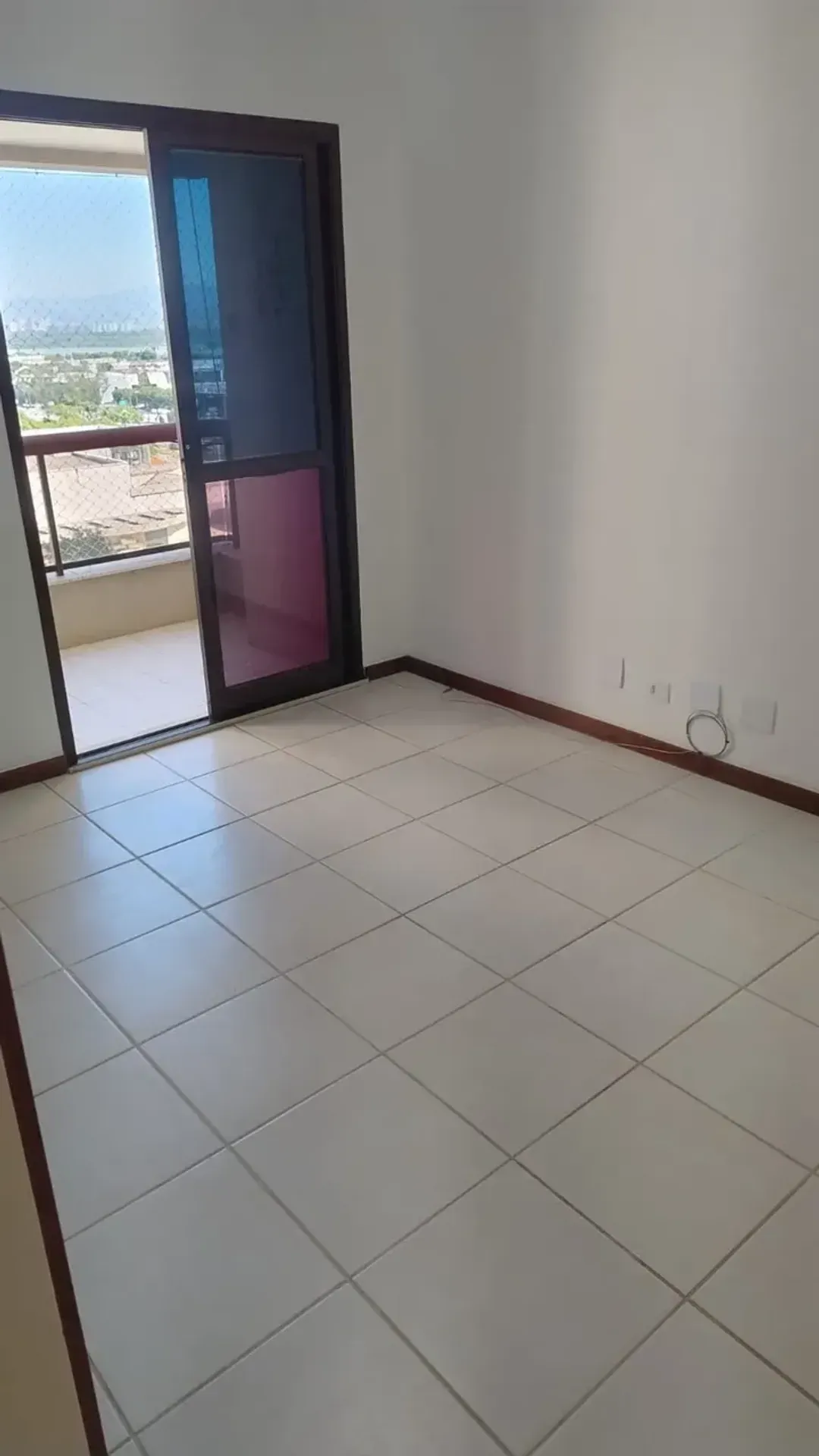 64 m² rental apartment with 2 bedrooms and balcony — photo 4