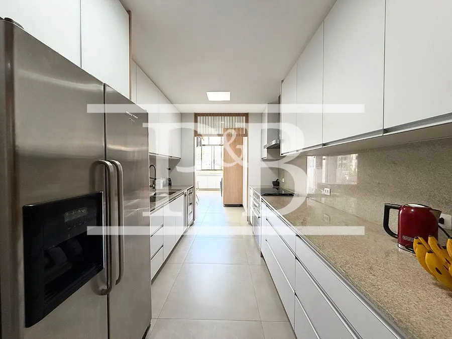 Apartamento mobiliado de 270 m² com 3 suítes e 3 vagas — photo 7