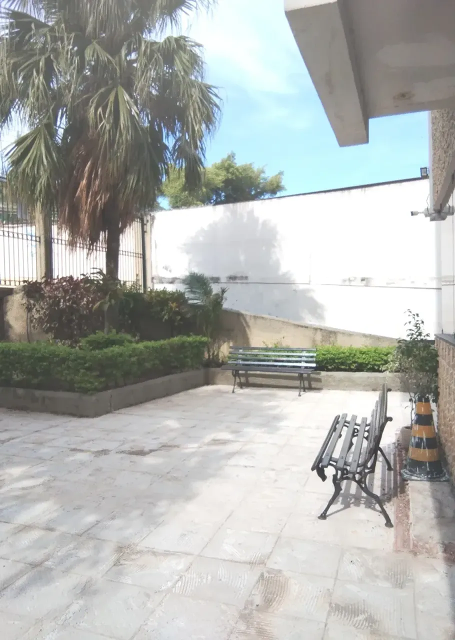 3-bedroom apartment with 1 bathroom, no parking — photo 6