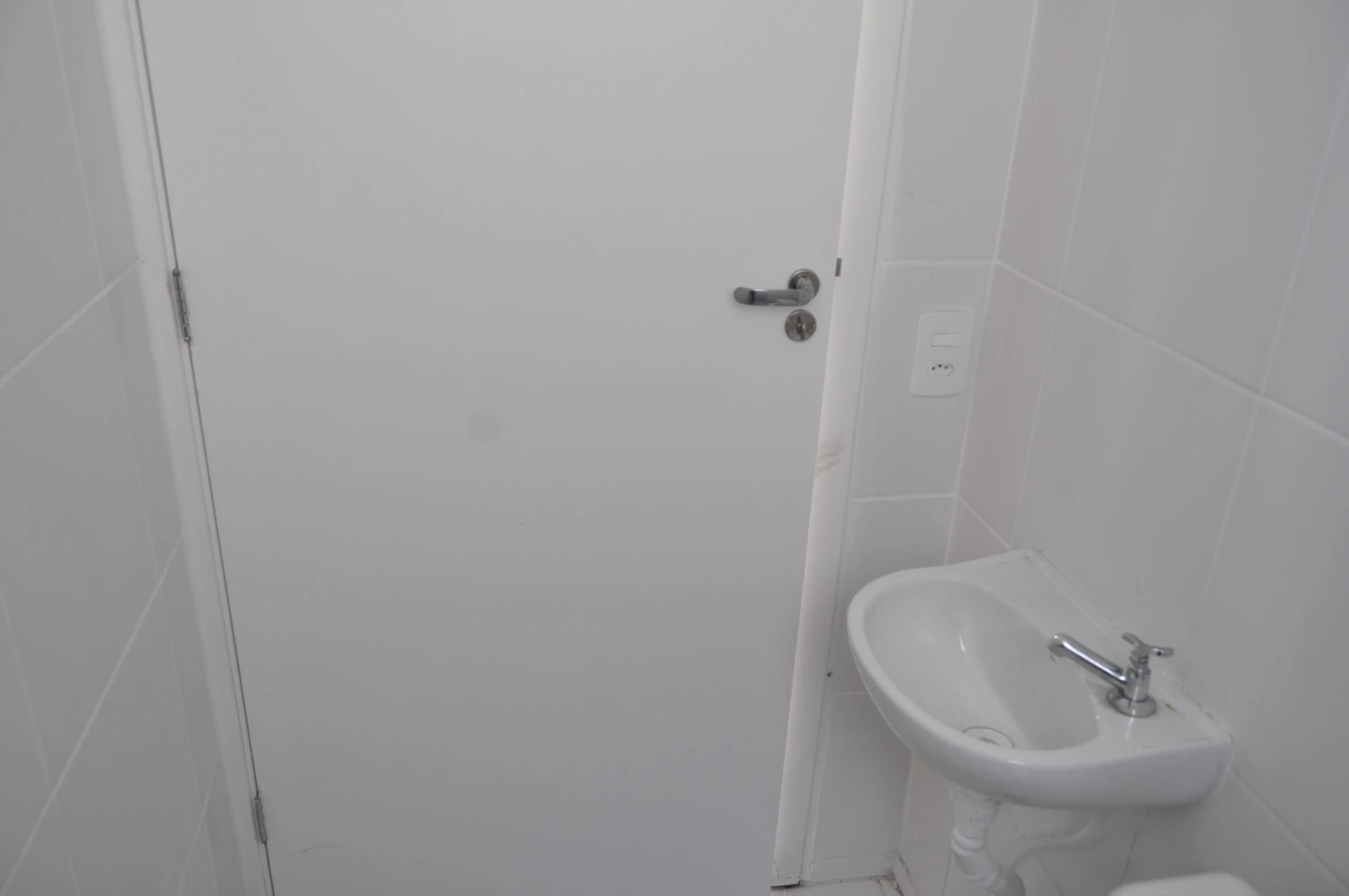 Apartment with 2 bedrooms, balcony and private garden — photo 26