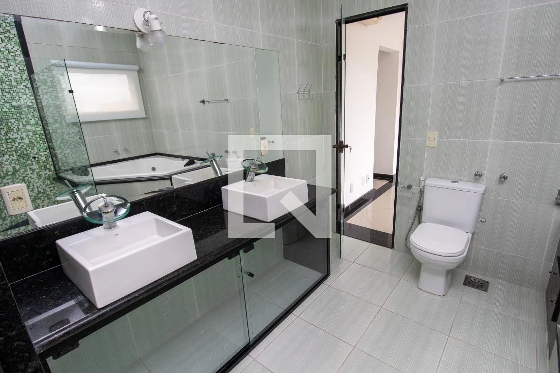 Casa com 3 suítes e quintal privativo com churrasqueira — photo 74