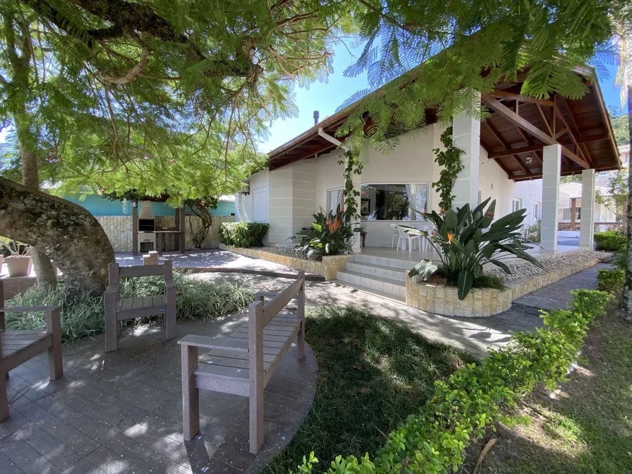 House with balcony and 4 bedrooms, 4 baths and 4 parking — photo 9