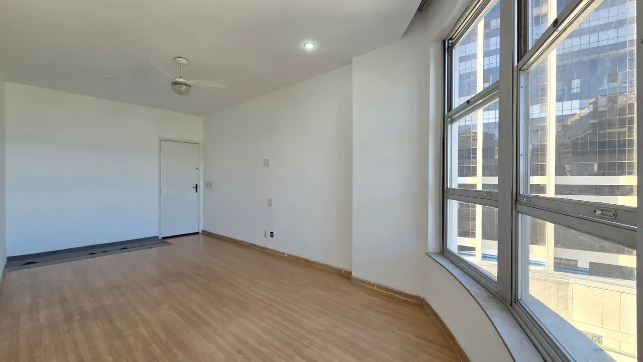 190 m² apartment with 4 bedrooms and 4 bathrooms — photo 17