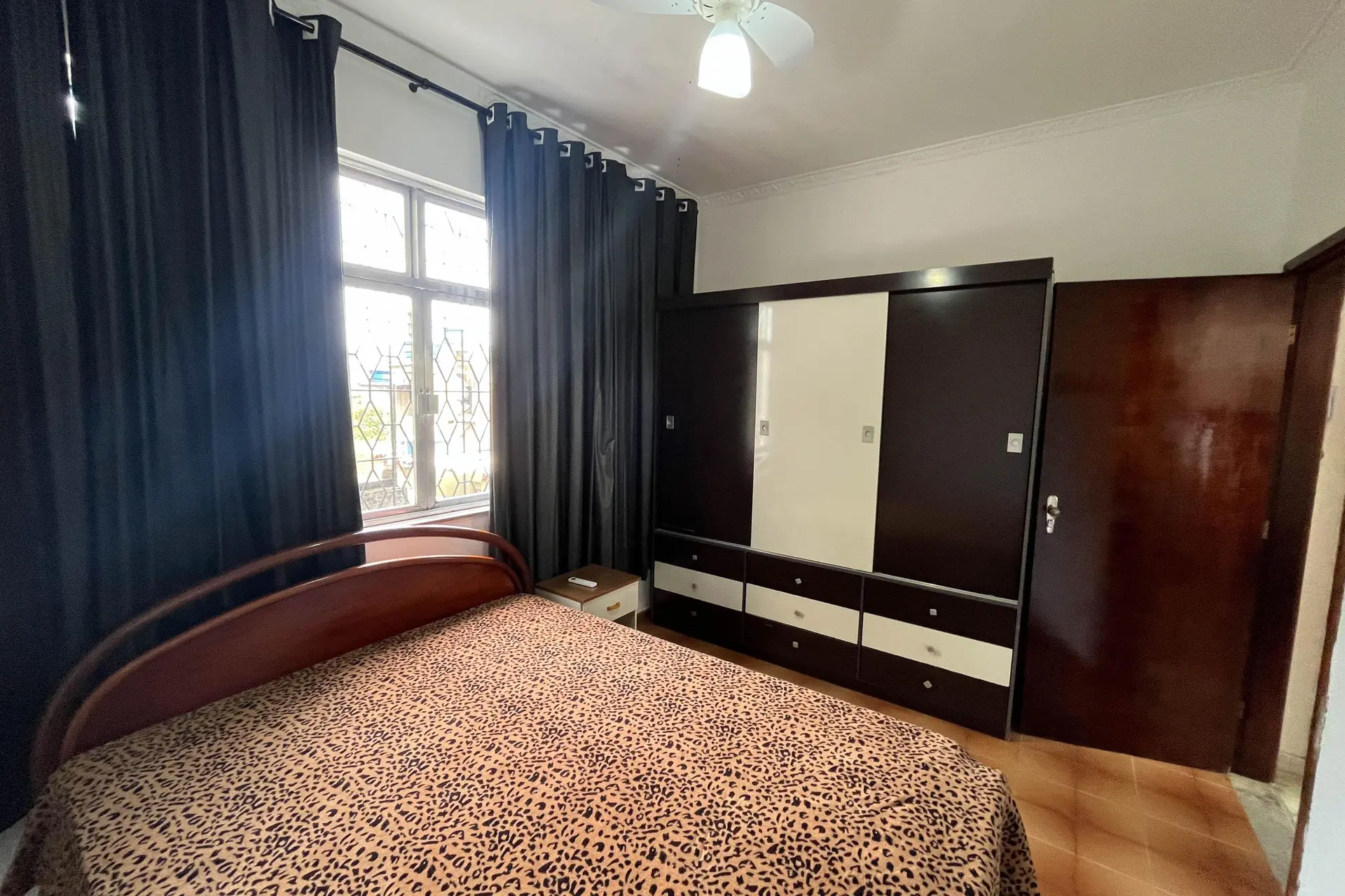 Furnished 1-bedroom apartment that allows pets — photo 8