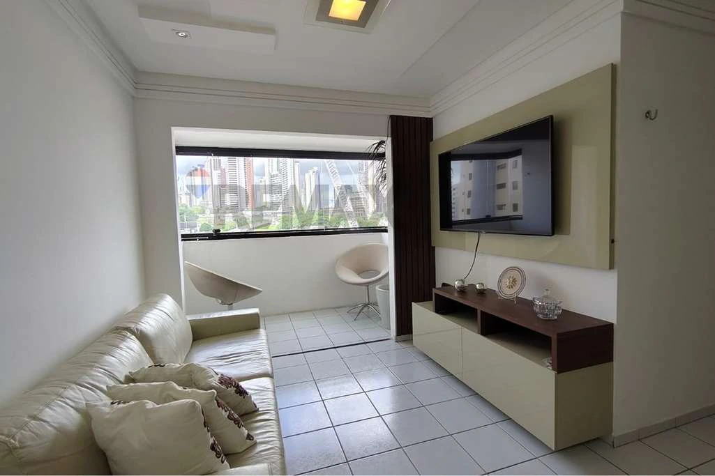 Квартира з 3 спальнями, 86 м² і балконом — photo 3