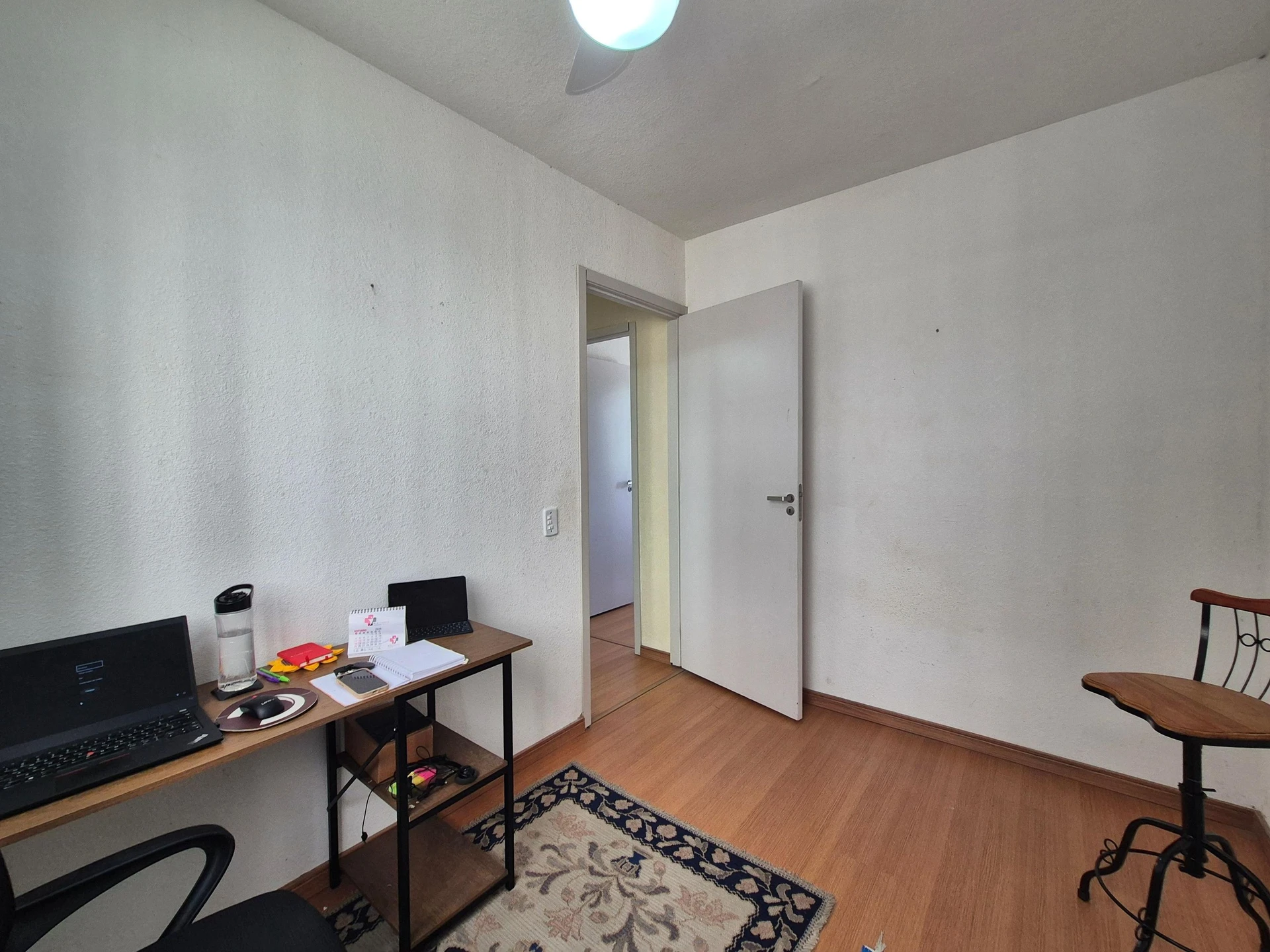 43 m² apartment with a home office and a washing machine — photo 32