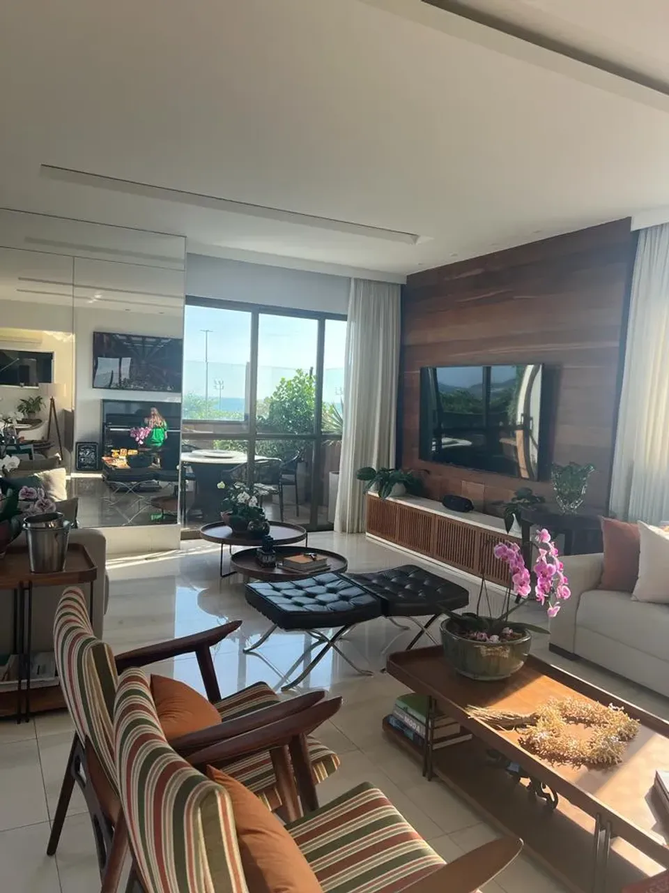 Apartamento mobiliado duplex com 4 quartos e 2 suítes — photo 3