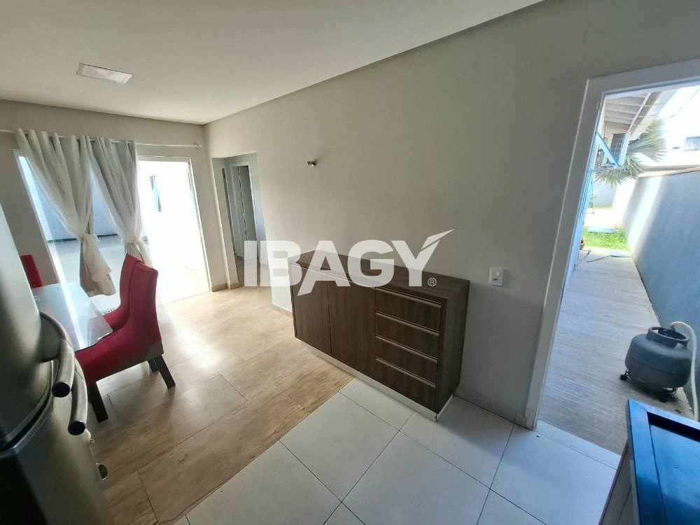 3-bedroom house with a private pool — photo 29
