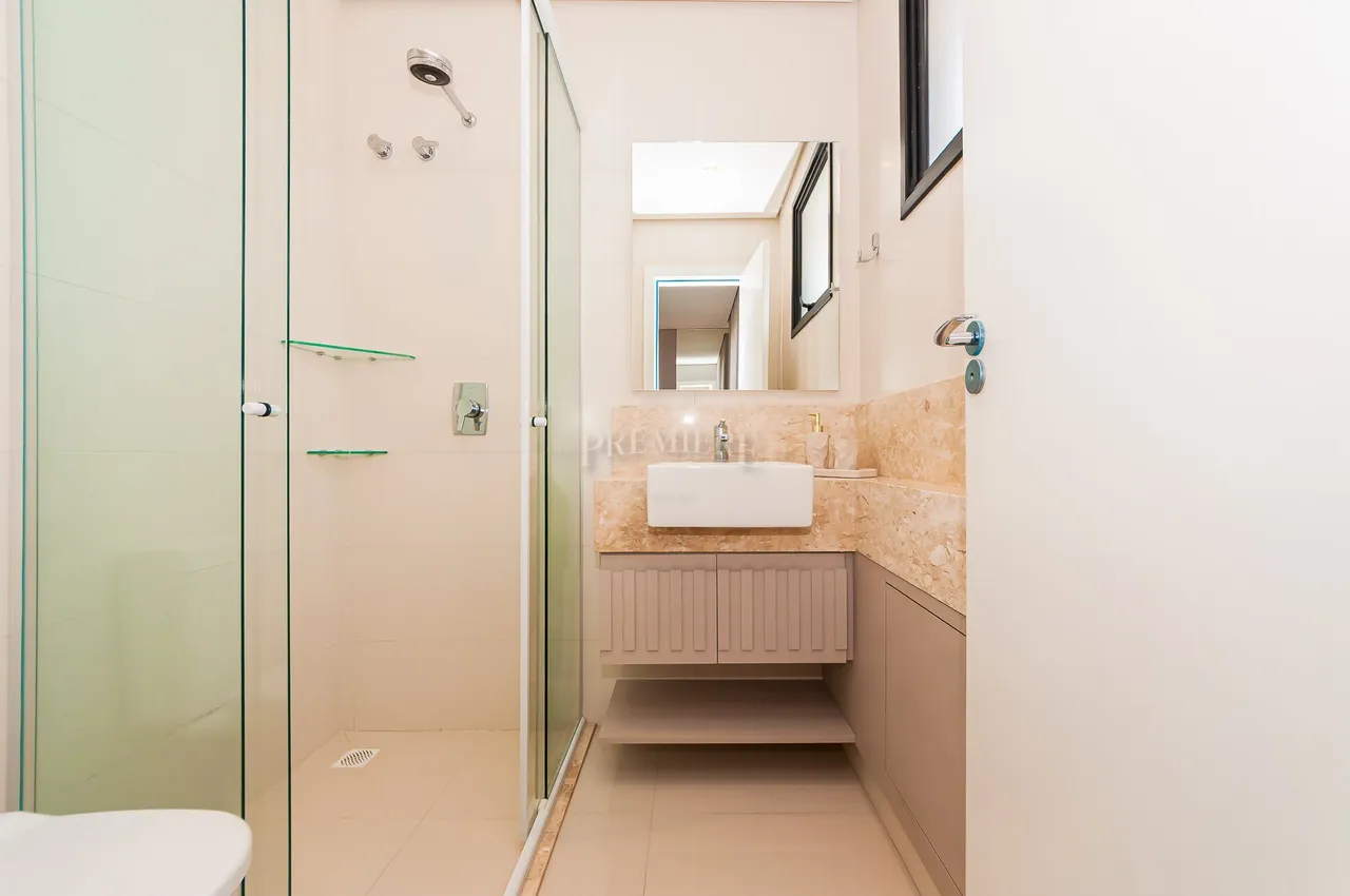 Furnished 1-bedroom apartment with 63 m² — photo 10
