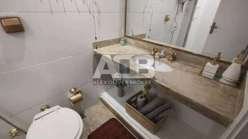 Furnished 3-bedroom apartment with 130 m² — photo 8
