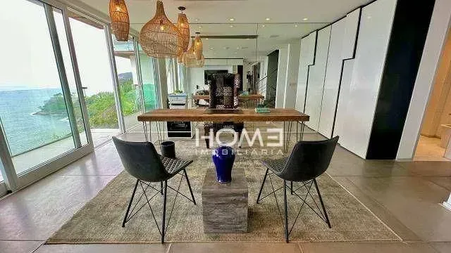 Меблированный дом с 5 спальнями и 700 м² — photo 25