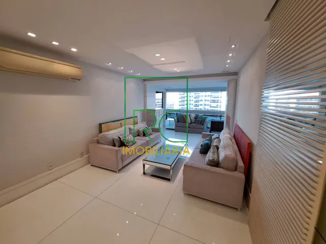 Penthouse with 3 bedrooms and 274 m², glass balcony — photo 13