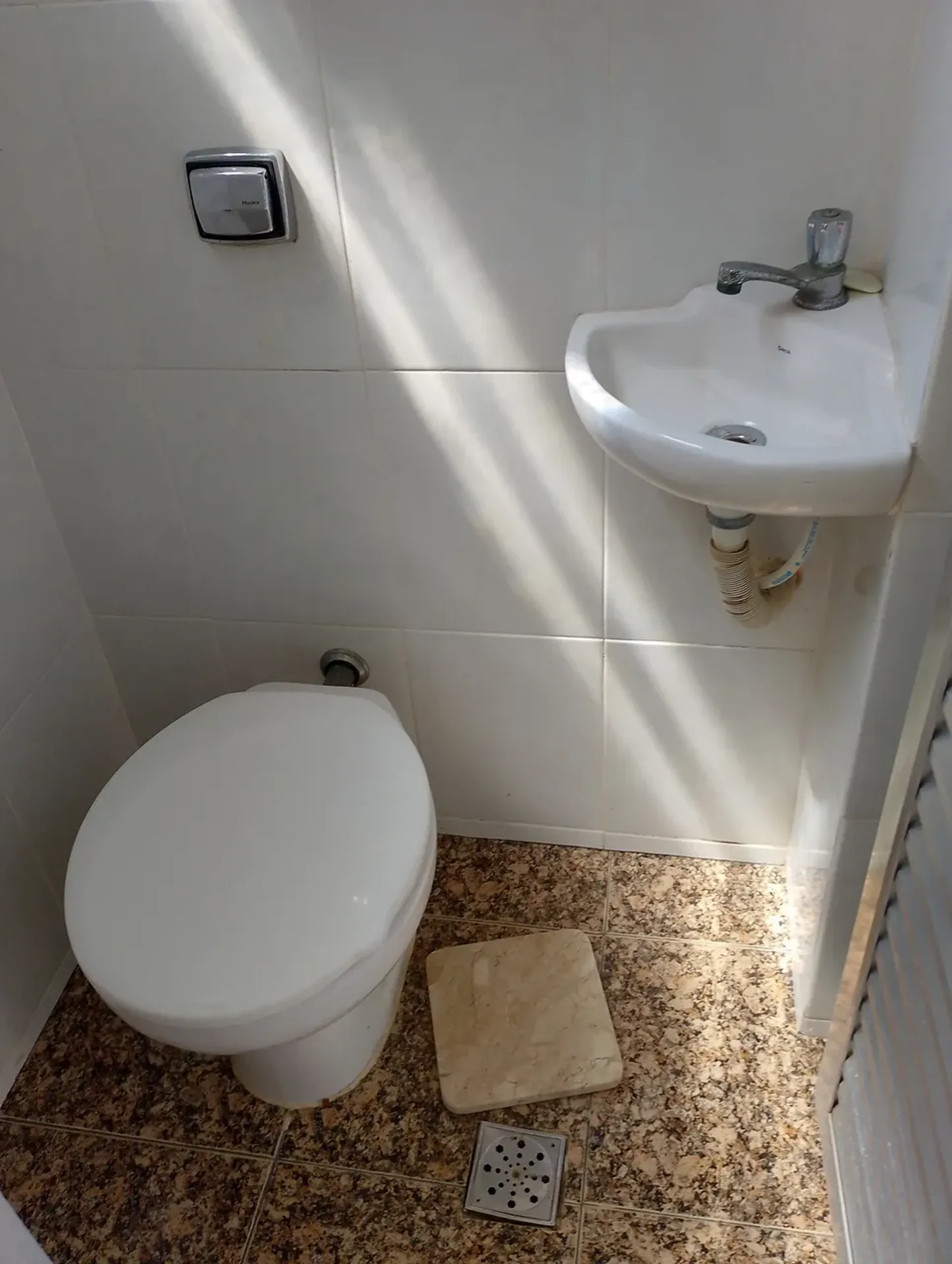 Washing machine in a 2-bedroom apartment, 80 m² — photo 16