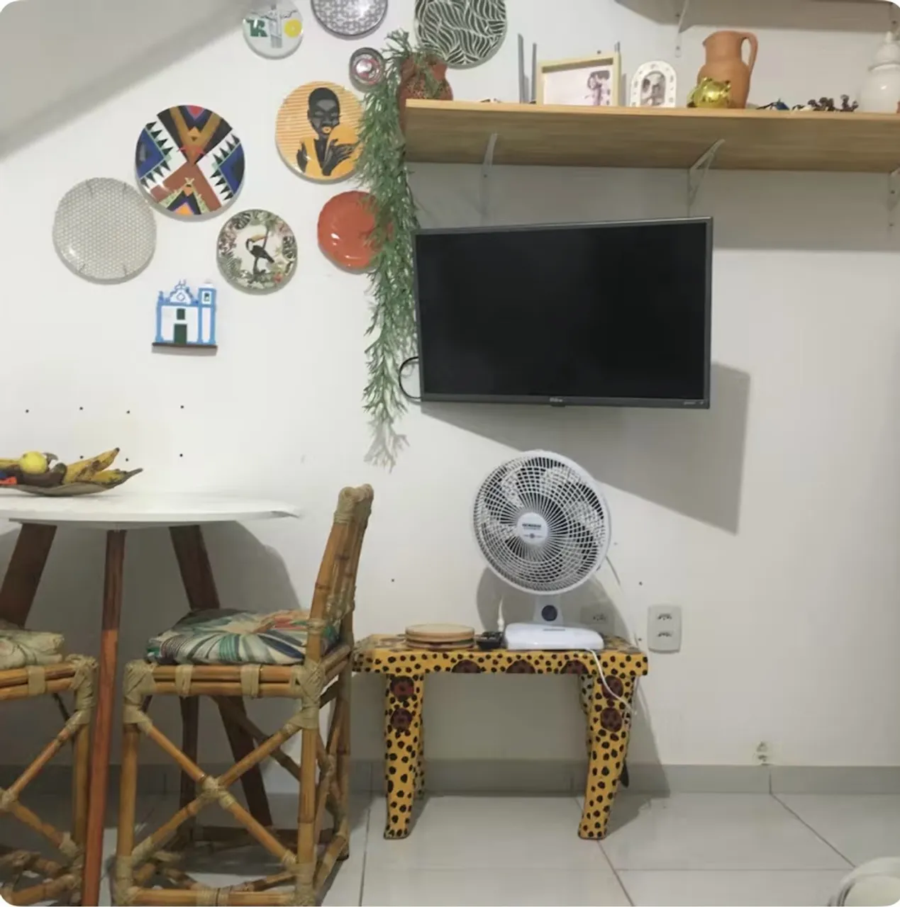 Пральна машина та 2 спальні: квартира 70 м²