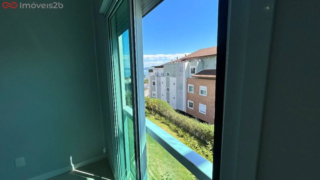 3 en-suite bedroom apartment with gourmet balcony 206 m² — photo 24