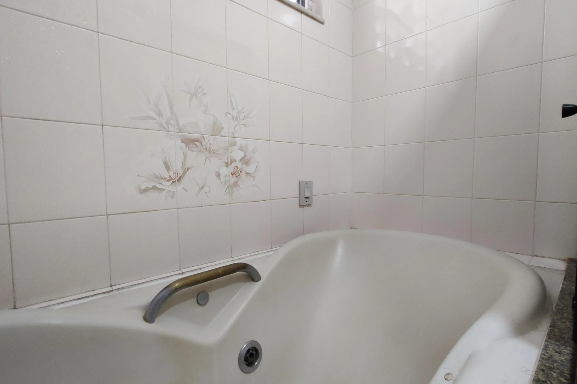 Jacuzzi y 3 dormitorios: casa de 742 m² — photo 56