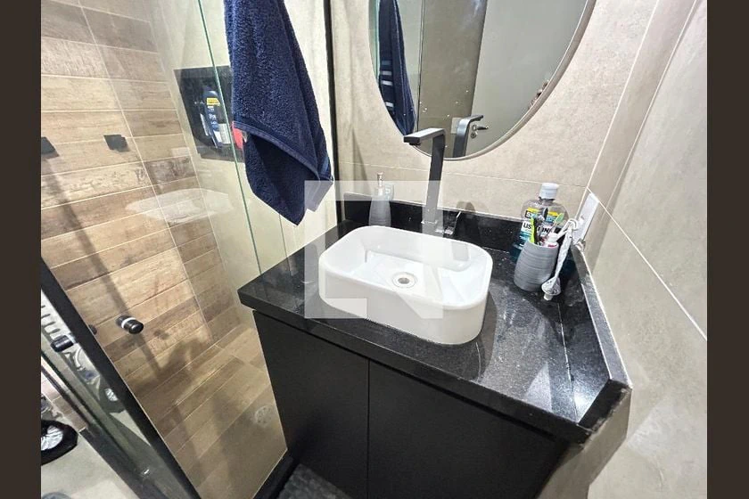 Стиральная машина и 2 спальни: квартира 40 м² — photo 26