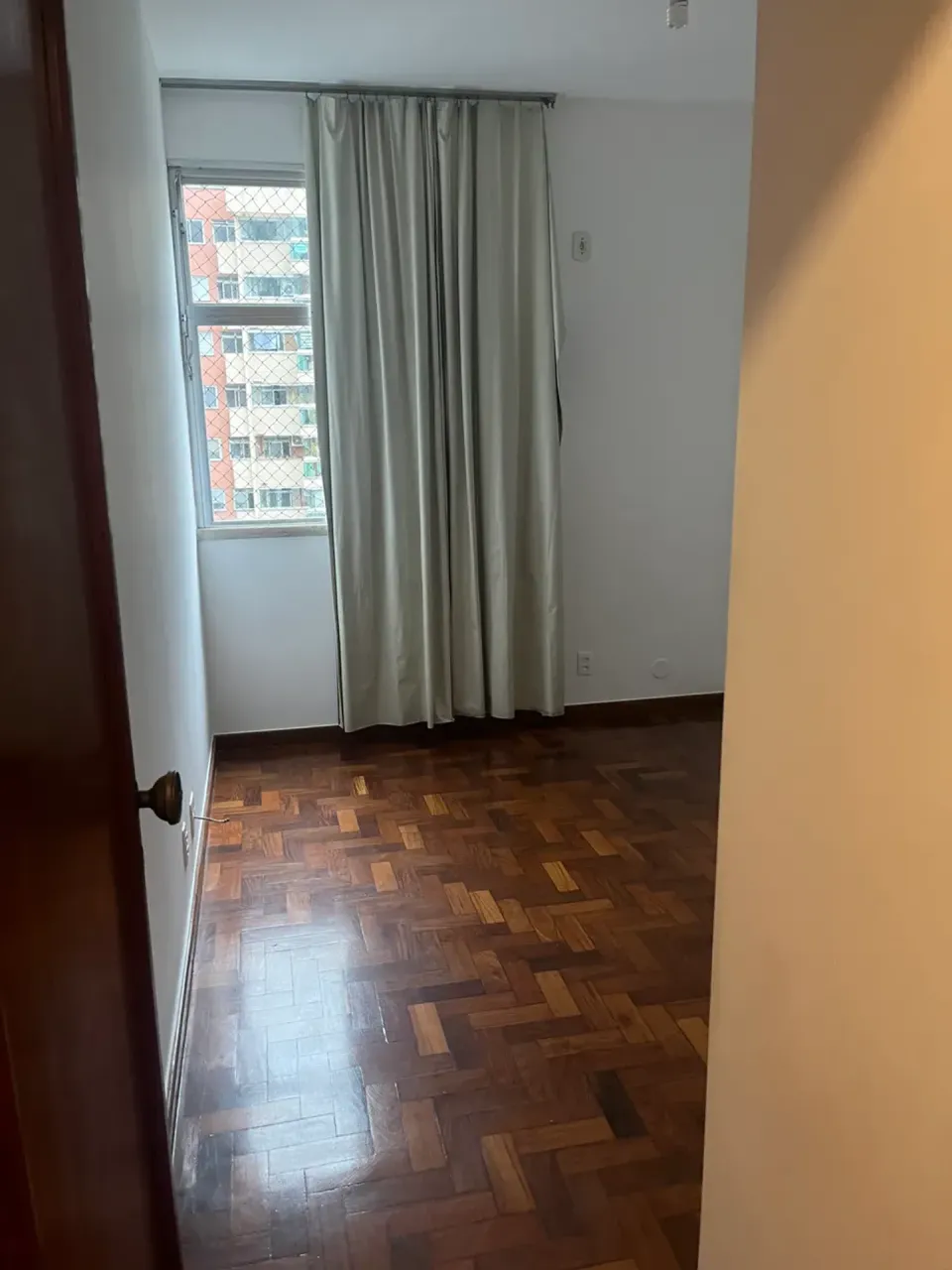 3-bedroom apartment with a closed gas kitchen — photo 2