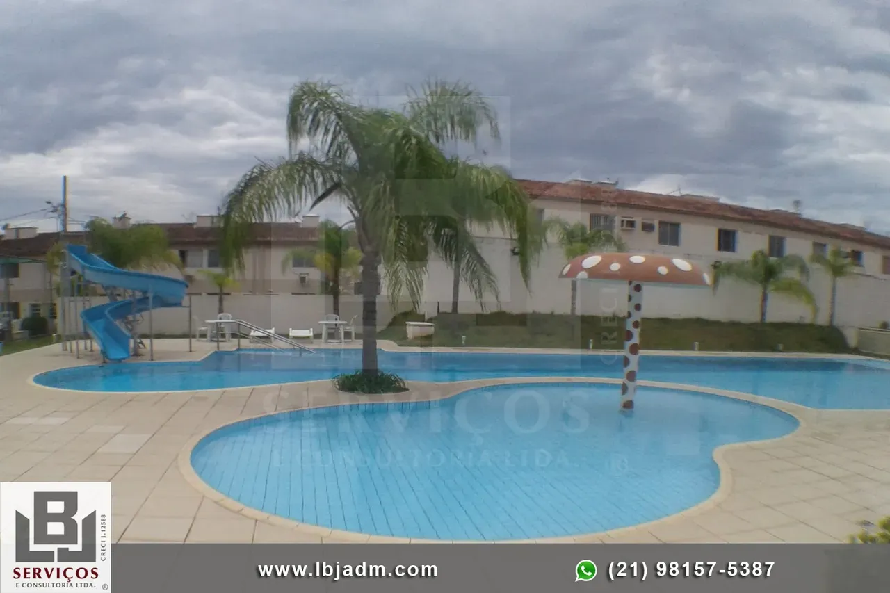 Garden in a 2-bedroom house, 75 m² — photo 14
