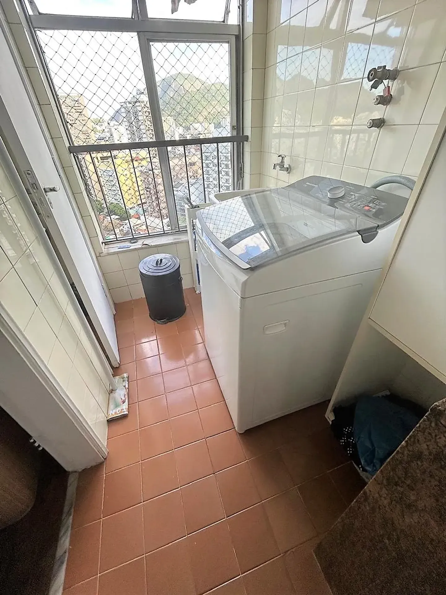 3-bedroom apartment with laundry area and 105 m² — photo 28