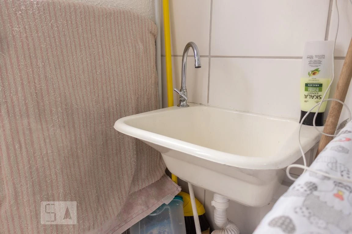 Furnished apartment, 42 m², with a washing machine — photo 10