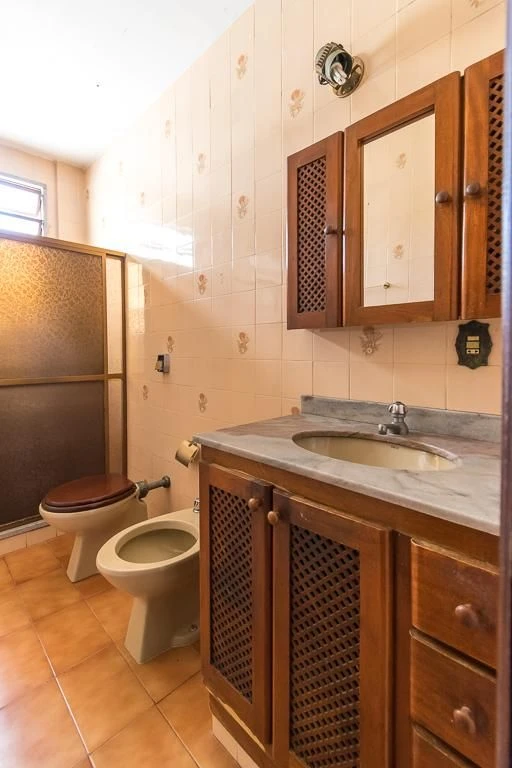 Casa sem mobília com 4 quartos e varanda — photo 37
