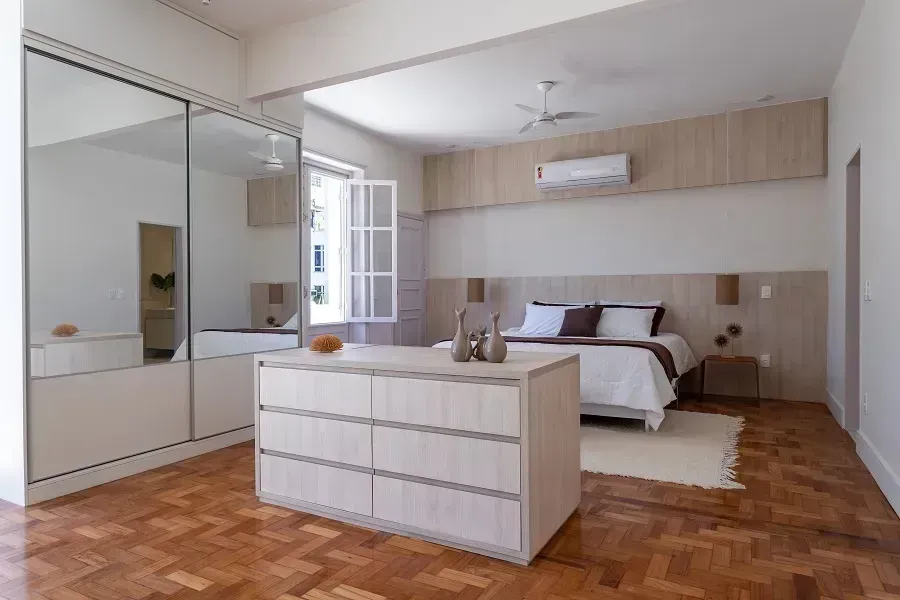 Unfurnished apartment with 3 bedrooms and 3 bathrooms — photo 17