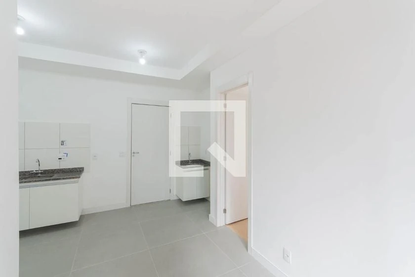 Garden-style apartment with 2 bedrooms and a balcony — photo 17