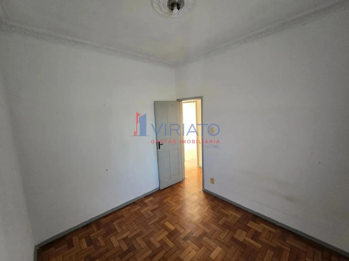 Apartment, 71 m², with wood or laminate floors — photo 5