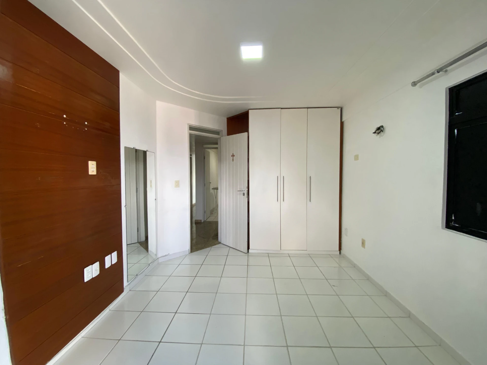 3-bedroom apartment in a building with a sauna — photo 13