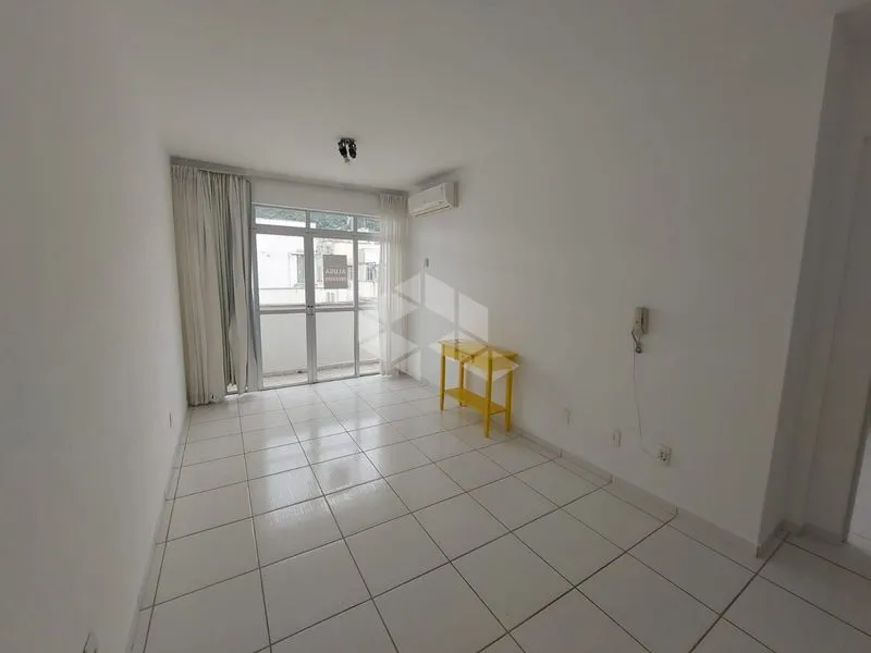 2-bedroom apartment with 130 m² and 1 parking space on 5th
