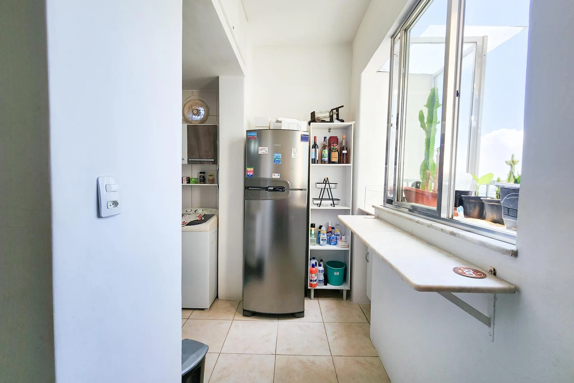 Furnished apartment with 2 bedrooms and 1 bathroom — photo 14