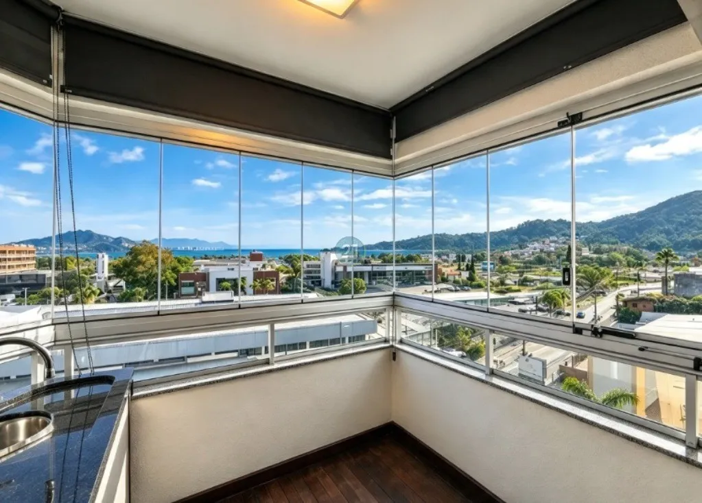 3-bedroom apartment with a grill on the balcony — photo 19